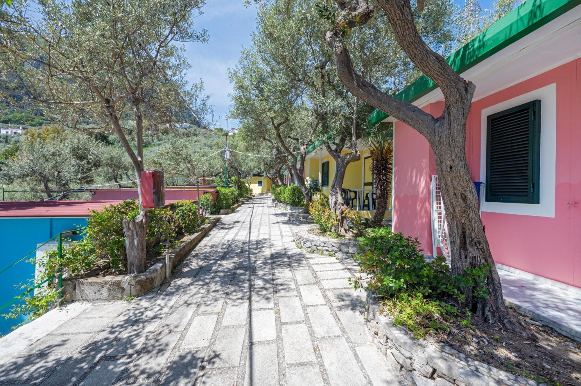Camping Villaggio Nettuno Нерано Экстерьер фото